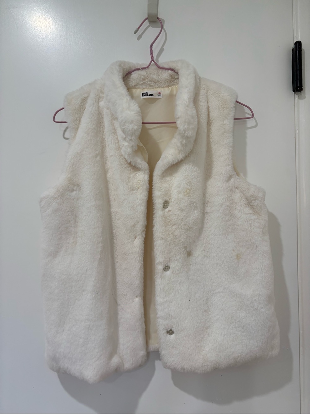 Epic Threads Cream Faux-Fur Snap Vest